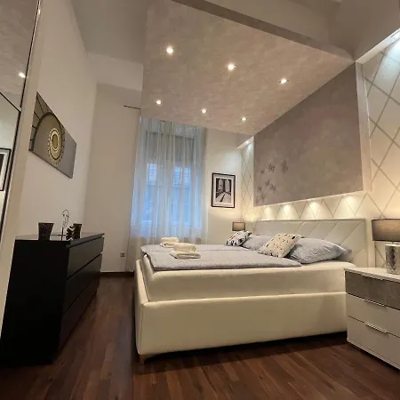 Downtown In Style - Luxury * Budapeşte